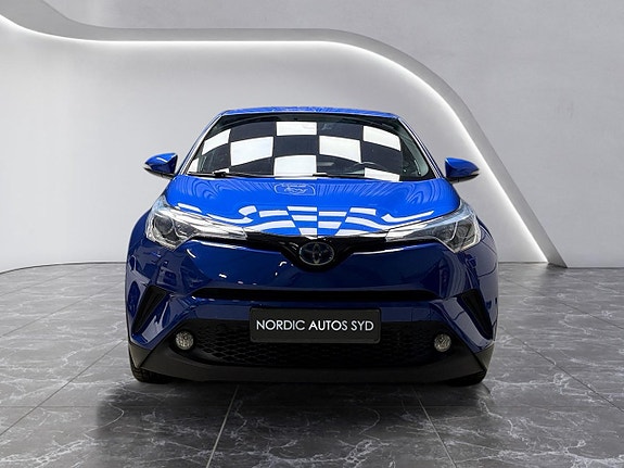 Toyota C-HR 9 of 23