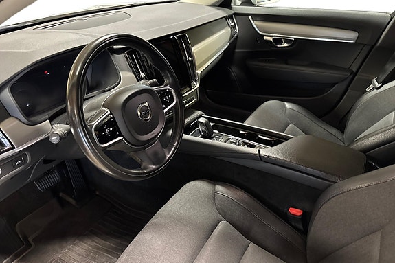 Volvo V90 Cross Country 12 of 26