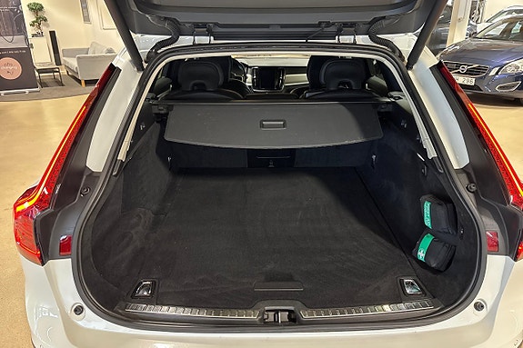 Volvo V90 Cross Country 22 of 26