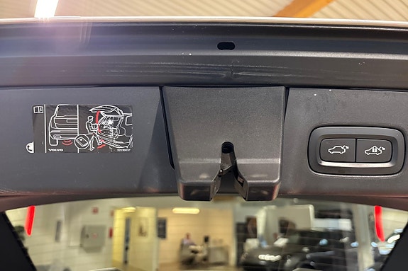 Volvo V90 Cross Country 23 of 26