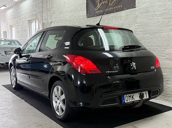 Peugeot 308 5 of 16