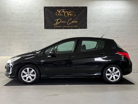 Peugeot 308 3 of 16