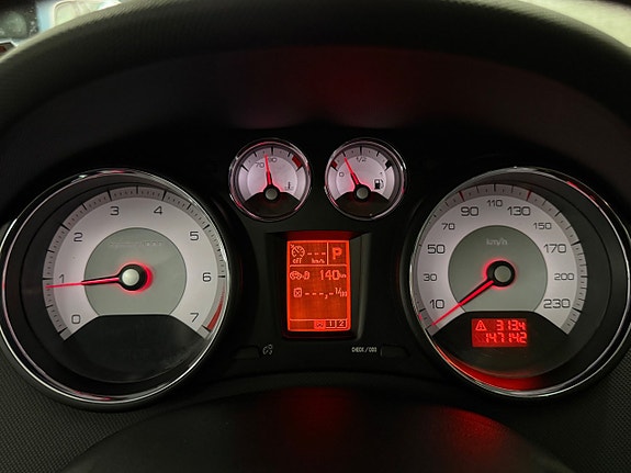 Peugeot 308 11 of 16