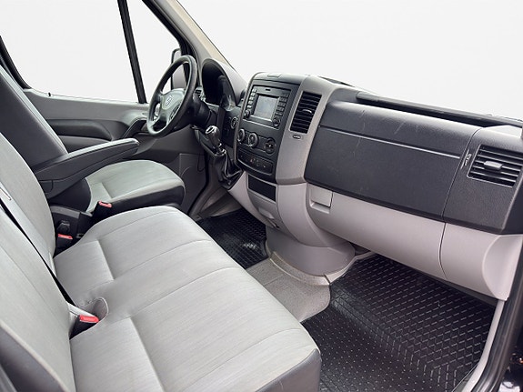 Volkswagen Crafter 35 11 of 14