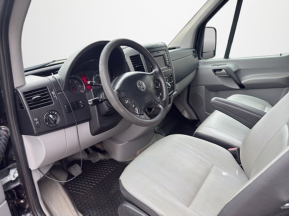 Volkswagen Crafter 35 9 of 14