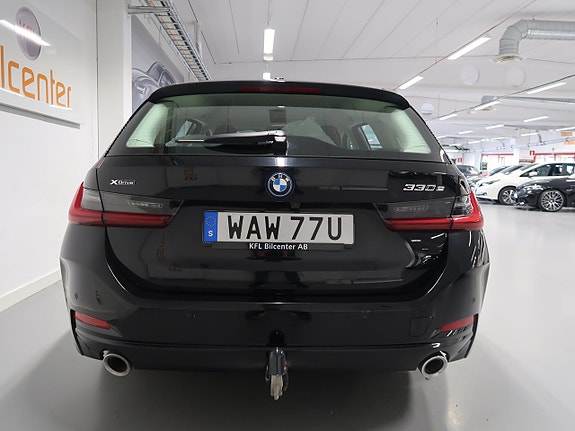 BMW 330e 7 of 30