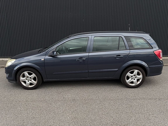 Opel Astra 3 of 11