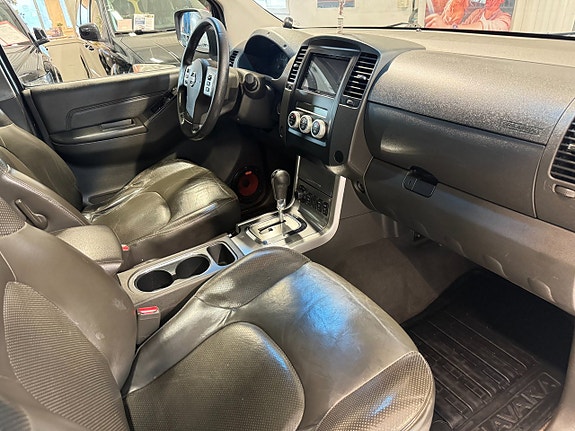 Nissan Navara 9 of 13