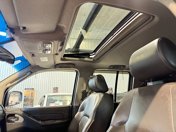 Nissan Navara 12 of 13