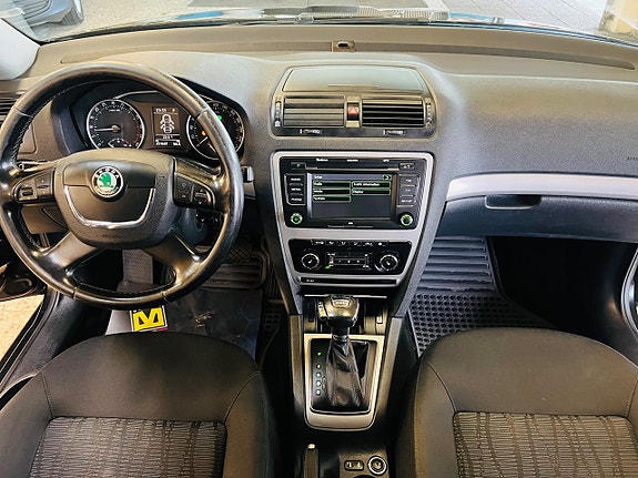 Skoda Octavia 8 of 19