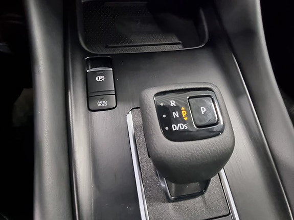 Nissan Qashqai 14 of 17