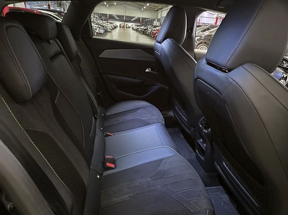 Peugeot 308 5 of 10