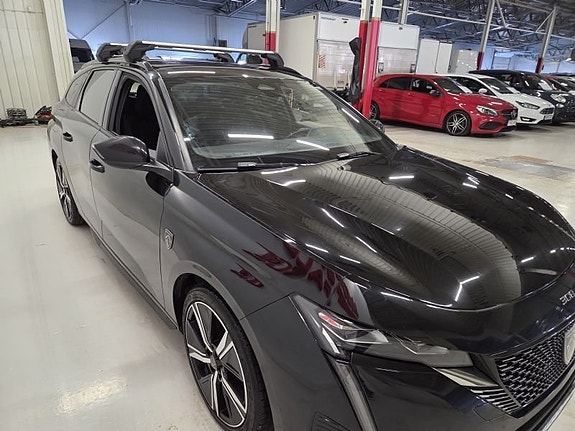Peugeot 308 3 of 10