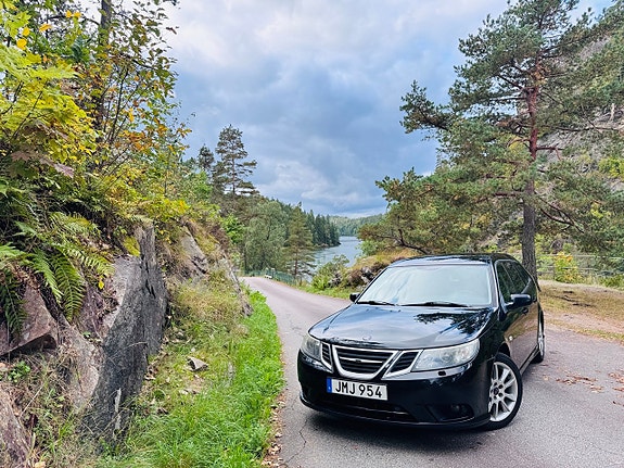 Saab 9-3 2 of 7