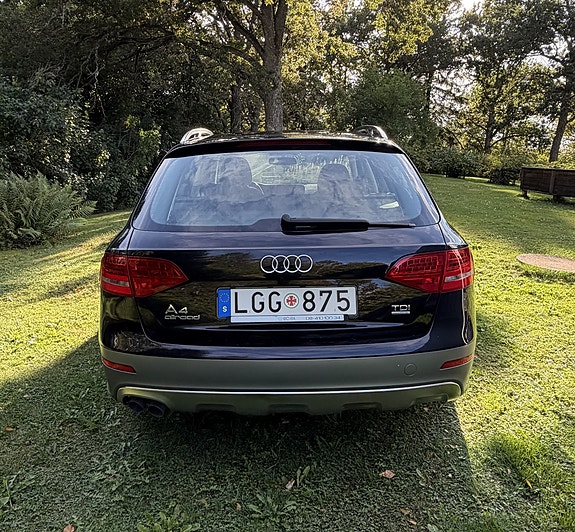 Audi A4 allroad 3 of 7