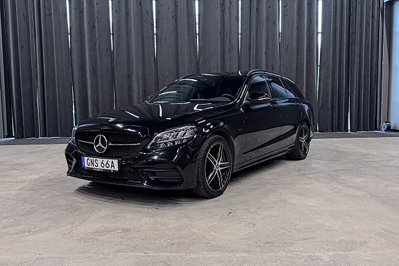 Mercedes-Benz C300 e 2 of 18