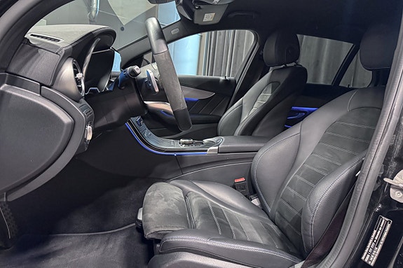 Mercedes-Benz C300 e 10 of 18