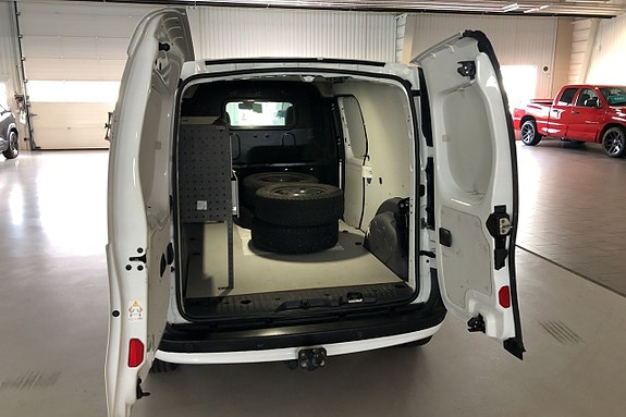 Renault Kangoo Express 8 of 11