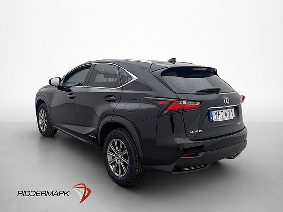 Lexus NX300h 5 of 30