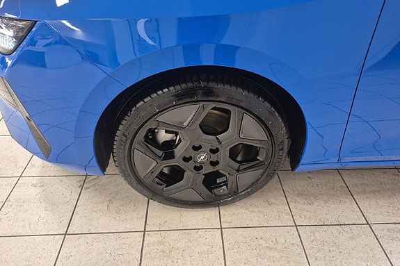 Opel Astra 9 of 9
