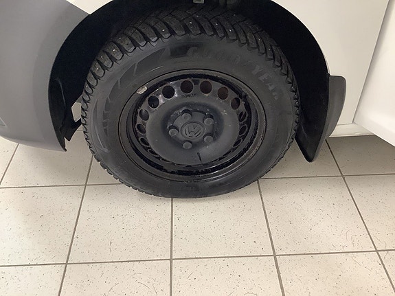 Volkswagen Caddy 8 of 9