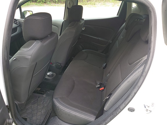 Renault Clio 7 of 14