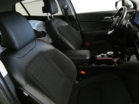 Kia Sportage 12 of 22