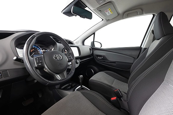 Toyota Yaris 16 of 20