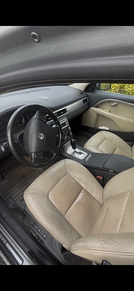 Volvo S80 4 of 4