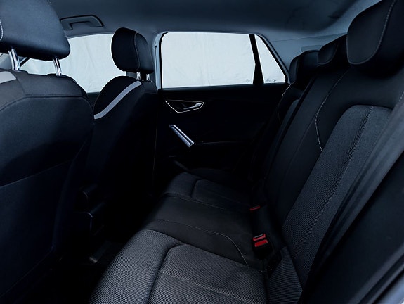 Audi Q2 14 of 18