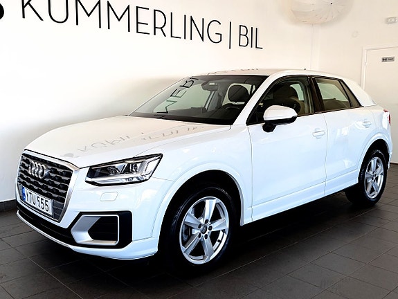 Audi Q2 2 of 18