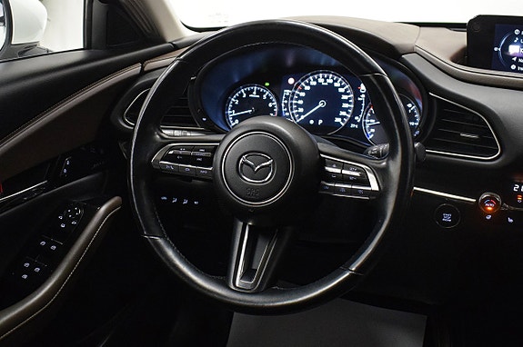 Mazda CX-30 9 of 26