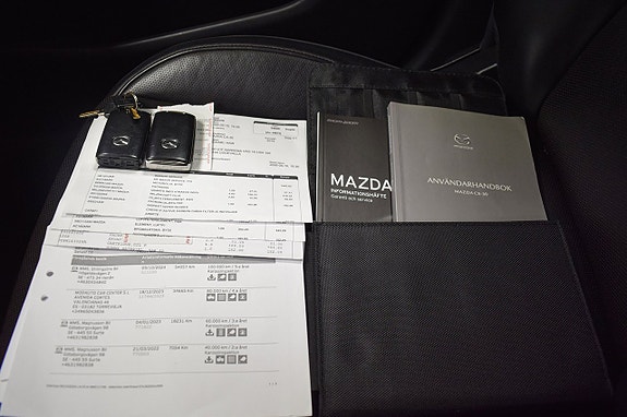 Mazda CX-30 18 of 26