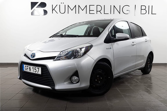 Toyota Yaris 8 of 19