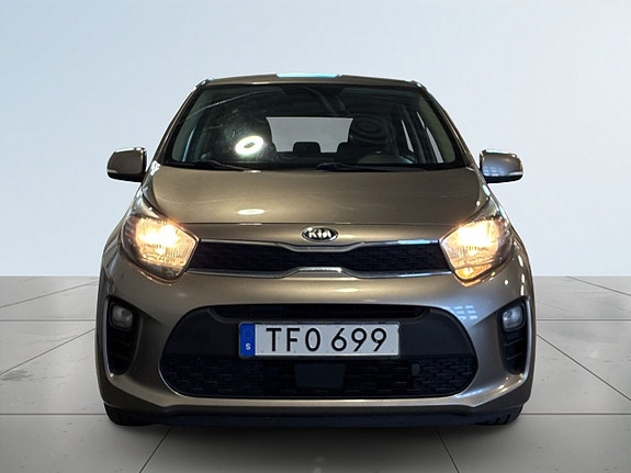Kia Picanto 2 of 20