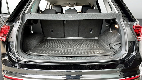 Volkswagen Tiguan 12 of 13