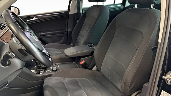 Volkswagen Tiguan 8 of 13