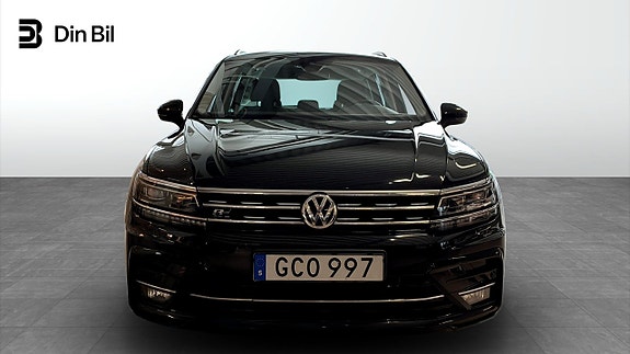Volkswagen Tiguan 4 of 13