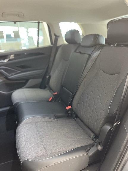 Volkswagen Tayron 12 of 21