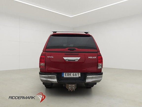 Toyota HiLux 8 of 30