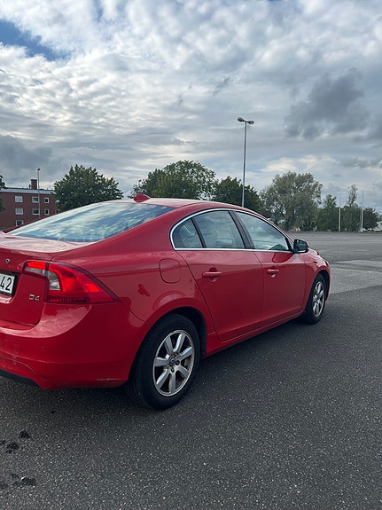 Volvo S60 6 of 9