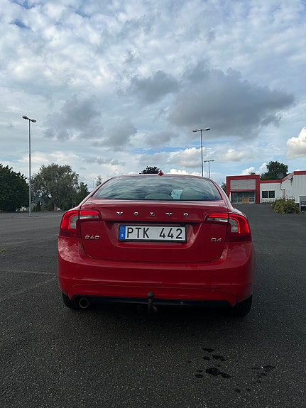 Volvo S60 5 of 9
