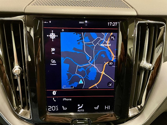Volvo XC60 17 of 27