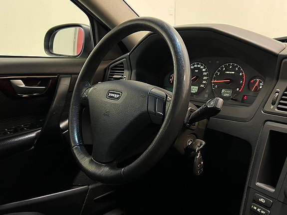 Volvo S60 21 of 25