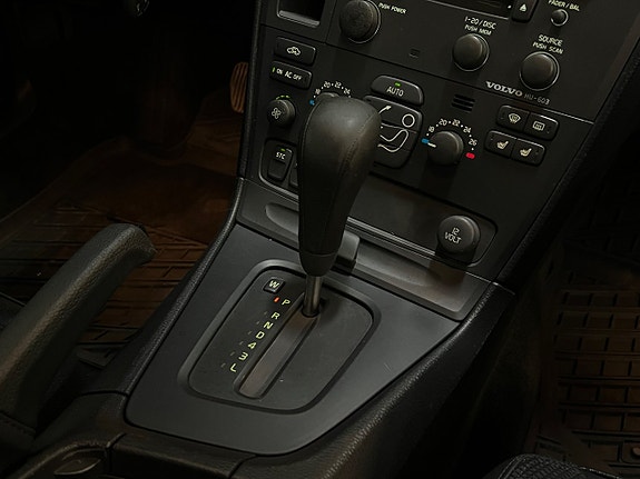 Volvo S60 20 of 25