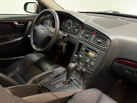 Volvo S60 19 of 25