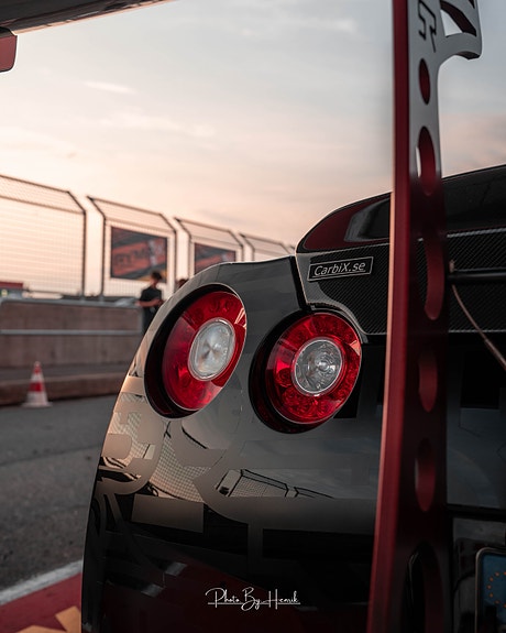 Nissan GT-R 13 of 28