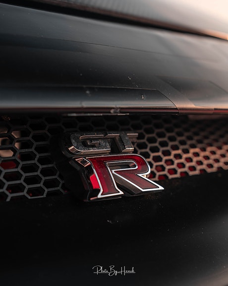 Nissan GT-R 4 of 28