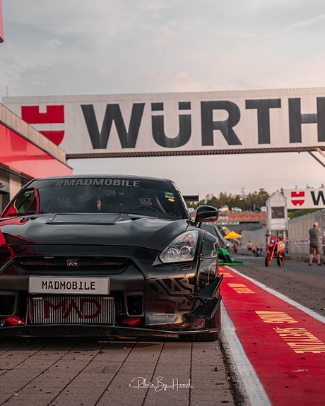 Nissan GT-R 2 of 28