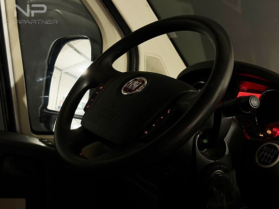 Fiat Ducato 9 of 17